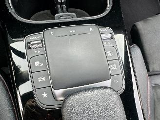 Mercedes A-klasse Gereserveerd AMG Bus Sol 7-Traps aut + F1 - pano - widescreen - sfeerverl - front + side + park assist - stoelverw picture 44