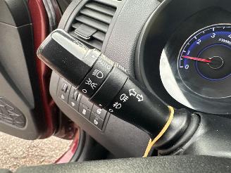 Hyundai Ix20 Gereserveerd 1.6i 125pk automaat Premium - nap - pano - leer - stuur + stoelverw - navi - camera - 1e eig - pdc v+a picture 33