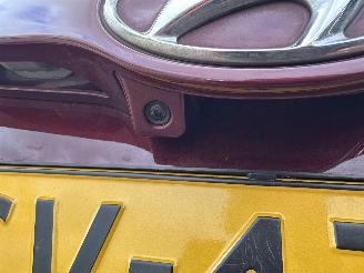 Hyundai Ix20 Gereserveerd 1.6i 125pk automaat Premium - nap - pano - leer - stuur + stoelverw - navi - camera - 1e eig - pdc v+a picture 81