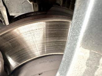 Hyundai Ix20 Gereserveerd 1.6i 125pk automaat Premium - nap - pano - leer - stuur + stoelverw - navi - camera - 1e eig - pdc v+a picture 77