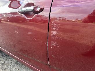 Hyundai Ix20 Gereserveerd 1.6i 125pk automaat Premium - nap - pano - leer - stuur + stoelverw - navi - camera - 1e eig - pdc v+a picture 13