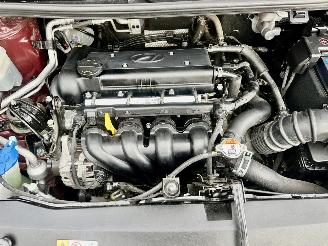 Hyundai Ix20 Gereserveerd 1.6i 125pk automaat Premium - nap - pano - leer - stuur + stoelverw - navi - camera - 1e eig - pdc v+a picture 66