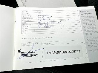 Hyundai Ix20 Gereserveerd 1.6i 125pk automaat Premium - nap - pano - leer - stuur + stoelverw - navi - camera - 1e eig - pdc v+a picture 30