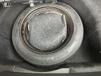 Hyundai Ix20 Gereserveerd 1.6i 125pk automaat Premium - nap - pano - leer - stuur + stoelverw - navi - camera - 1e eig - pdc v+a picture 61