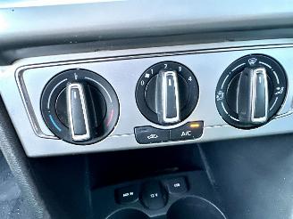 Volkswagen Polo 1.0 TSI 95pk BlueMotion Edition 5drs - nap - navi - airco - cruise - lmv - 4x elektr ramen - privacy glass picture 21