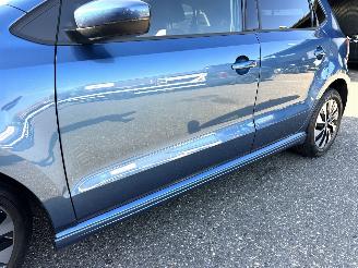 Volkswagen Polo 1.0 TSI 95pk BlueMotion Edition 5drs - nap - navi - airco - cruise - lmv - 4x elektr ramen - privacy glass picture 76