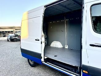 Mercedes Sprinter Gereserveerd 316 2.2 CDI 163pk 7-traps aut + f1 L2/H2 - nap - navi - camera - zwarte hemel - trekh - elektr pakket - 4x Michelin picture 75