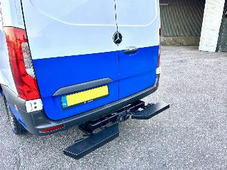 Mercedes Sprinter Gereserveerd 316 2.2 CDI 163pk 7-traps aut + f1 L2/H2 - nap - navi - camera - zwarte hemel - trekh - elektr pakket - 4x Michelin picture 94