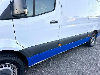 Mercedes Sprinter Gereserveerd 316 2.2 CDI 163pk 7-traps aut + f1 L2/H2 - nap - navi - camera - zwarte hemel - trekh - elektr pakket - 4x Michelin picture 102