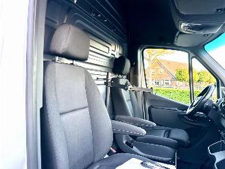 Mercedes Sprinter Gereserveerd 316 2.2 CDI 163pk 7-traps aut + f1 L2/H2 - nap - navi - camera - zwarte hemel - trekh - elektr pakket - 4x Michelin picture 45