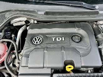 Volkswagen Polo Gereserveerd 1.4 TDI 75pk BlueMotion 5drs - navi - clima - cruise - facelift - bleutooth - pdc v+a - front assist - privacy glass picture 69