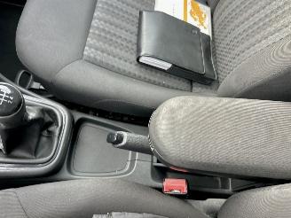 Volkswagen Polo Gereserveerd 1.4 TDI 75pk BlueMotion 5drs - navi - clima - cruise - facelift - bleutooth - pdc v+a - front assist - privacy glass picture 28