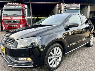 Volkswagen Polo Gereserveerd 1.4 TDI 75pk BlueMotion 5drs - navi - clima - cruise - facelift - bleutooth - pdc v+a - front assist - privacy glass picture 2