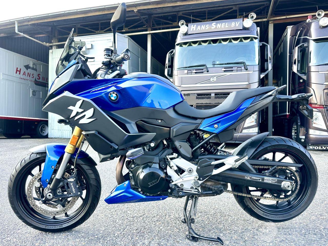 BMW F 900 R XR 105pk ABS Pro - verwarmde handvatten - navi - dagrijverl - dynamisch + actief pakket - Brembo