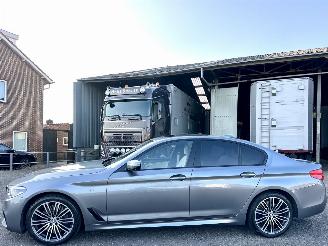  BMW 5-serie 540i 340pk aut M-Sport - schuifdak - nap - head up - stoelkoeling - 360cam - softclose - harman/kardon - performance 2017/4