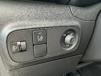 Citroën C3 1.2 PureTech 82pk ELLE - nap - navi - pdc - line assist - lmv - carplay - clima - cruise - grijs dak picture 49