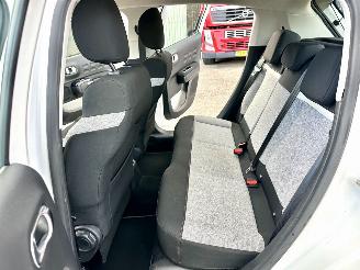 Citroën C3 1.2 PureTech 82pk ELLE - nap - navi - pdc - line assist - lmv - carplay - clima - cruise - grijs dak picture 72