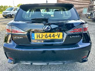 Lexus Ct Gereserveerd 200h Hybrid 123pk aut Business Line - nap - navi - camera - dealer onderhouden - licht + regens + dimmend spiegel picture 88