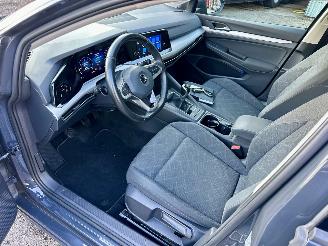 Volkswagen Golf 1.0 TSI 110pk 6-bak Life Edition 5drs - nap - virtual - carplay - front + line assist - sfeerverl - pdc v+a picture 16