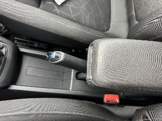 Skoda Fabia Gereserveerd 1.0 TSI 95pk Clever - org nl - front assist - pdc - airco - cruise - navi - privacy glass - rijdbaar picture 44