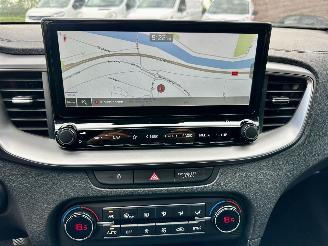 Kia Ceed Sportswagon 1.5 T-GDi 6-bak 160pk DynamicLine - nap - navi - camera - line assist - carplay - pdc - trekh picture 22