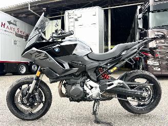 damaged motor cycles BMW F 900 R XR Triple Black 105pk - 2025 - 8885km - verwarmde handvatten - keyless - alarm - brembo -hoogte verstelling veer 2025/5