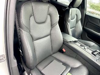 Volvo V-60 2.0 B3 Hybrid 8-traps aut Momentum - 49dkm nap - navi - camera - leer - stoel + stuurverw - CarPlay picture 68