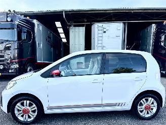 Unfallwagen Volkswagen Up! 1.0 beats 2020/11