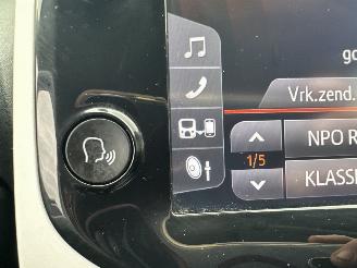 Citroën C1 1.0 VTi 72pk Millenium 5drs - 77dkm nap - carplay - airco - cruise - privacy glass - aux - usb - scherm picture 28