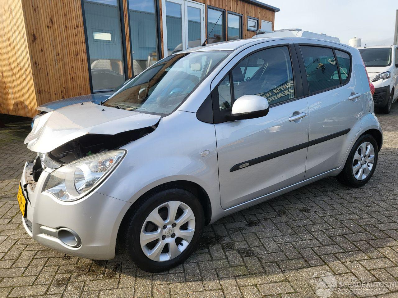 Opel Agila 2 AGILLA,S 1 KOOP 1.0 benz 48 kw af fabriek LPG ,AIRCO, NAP