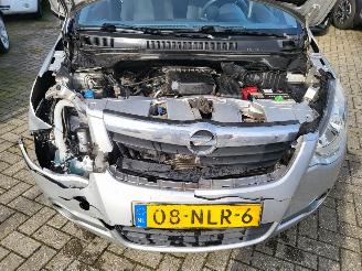 Opel Agila 2 AGILLA,S 1 KOOP 1.0 benz 48 kw af fabriek LPG ,AIRCO, NAP picture 22