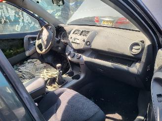 Toyota Rav-4 3X Rav-4 2.2 MET O.A  D-4d D-cat 4x4 130 Kw 1 e eigen 55000 km EXECUTIVE picture 23