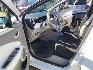 Renault Zoé ZOE Q90 Bose Quickcharge 41 kWh RIJDBAAR HUURACCU picture 8
