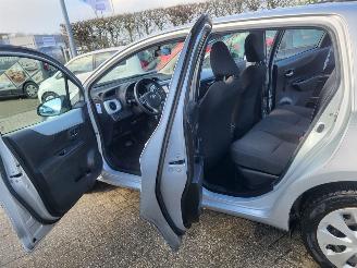 Toyota Yaris autom  1.5 Full Hybrid Aspiration 68000 km !! picture 11