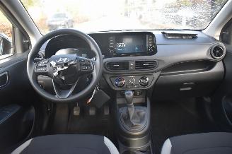 Hyundai I-10 1.0 Comfort 63Pk *Navi/Airco/Camera picture 7