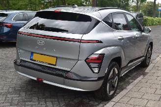 Hyundai Kona 48.6Kwh Comfort Smart 135Pk 3FASE SOH 100% *Navi/Clima/Camera/stoelverwarming picture 3