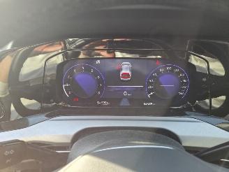 Volkswagen Golf Apple carplay / Stuur&stoelverw / Adaptive cr contr /Dig Cockpit picture 17