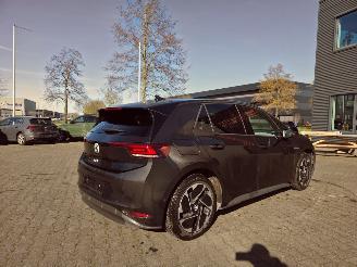 Volkswagen ID.3 Pro Performance  150KW / 62 Kwh /  27 Dkm / Rijdende auto picture 6