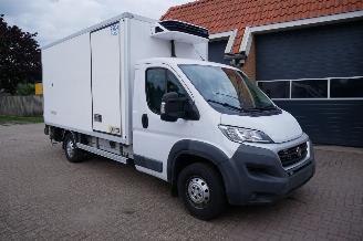 skadebil auto Fiat Ducato KOEL_VRIES KOFFER MOTORSCHADE 2015/12