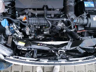 Kia Stonic  picture 7