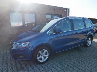 Schadeauto Seat Alhambra 2.0 TDI PANORAMADAK LEER BI-XENON 2015/2