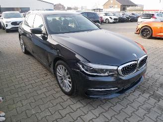 BMW 5-serie 530 D X-DRIVE LEER LED ACC picture 4