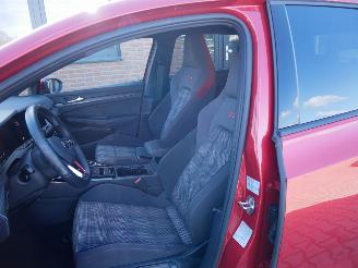 Volkswagen Golf GTI picture 12