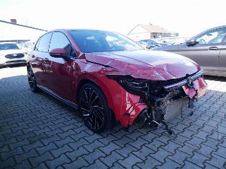 Volkswagen Golf GTI picture 2