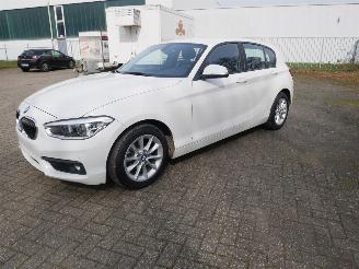 Schadeauto BMW 1-serie 118i 2019/2