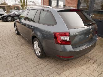 Skoda Octavia STYLE picture 7