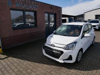 Schadeauto Hyundai I-10  2019/10