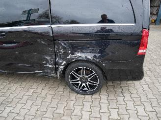 Mercedes V-klasse V 300 d LANG AMG AVANTGARDE LEER LED AUTOMAAT 360° picture 5