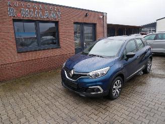  Renault Captur LIMITED 2017/8