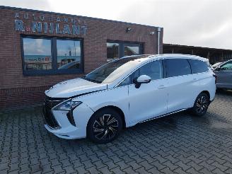  DFSK  FORTHING U TOUR PANORAMADAK LEER LED 7 PERSOONS 2023/10